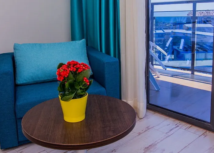 Smartline Meridian Hotell Slăntjev Brjag