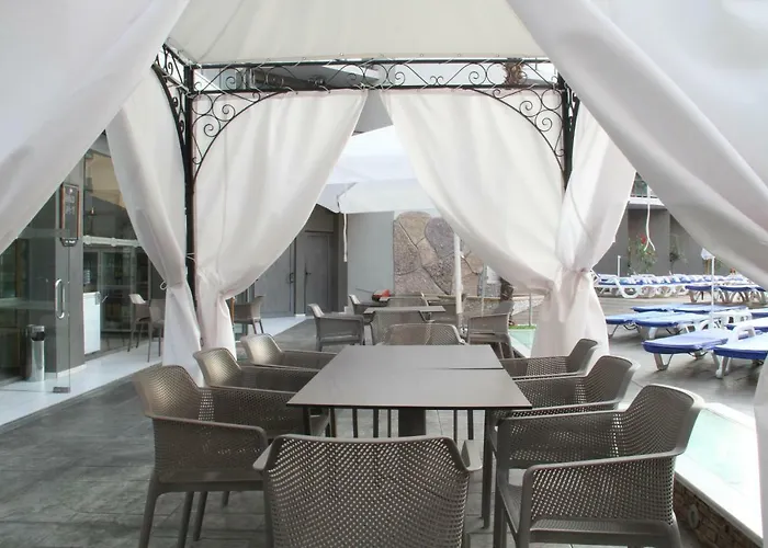 Smartline Meridian Hotell Slăntjev Brjag