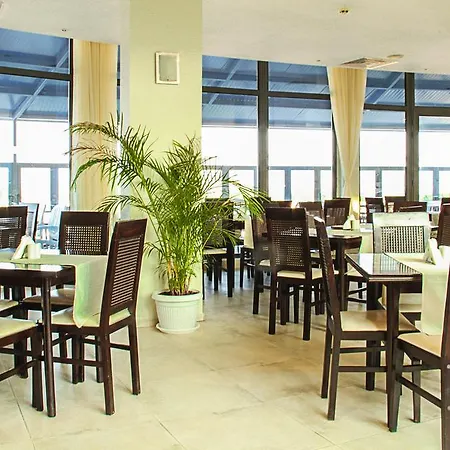 Отель Smartline Meridian 4*