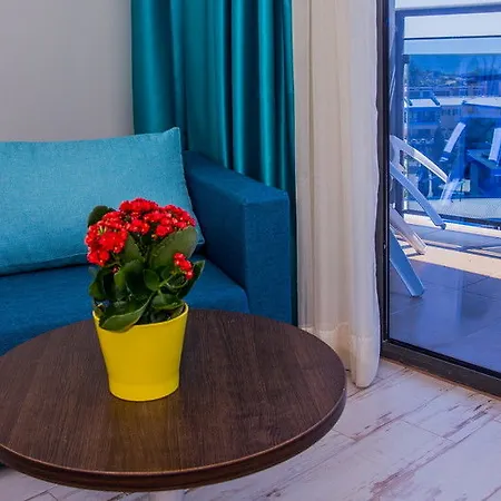 Smartline Meridian Hotell Slăntjev Brjag